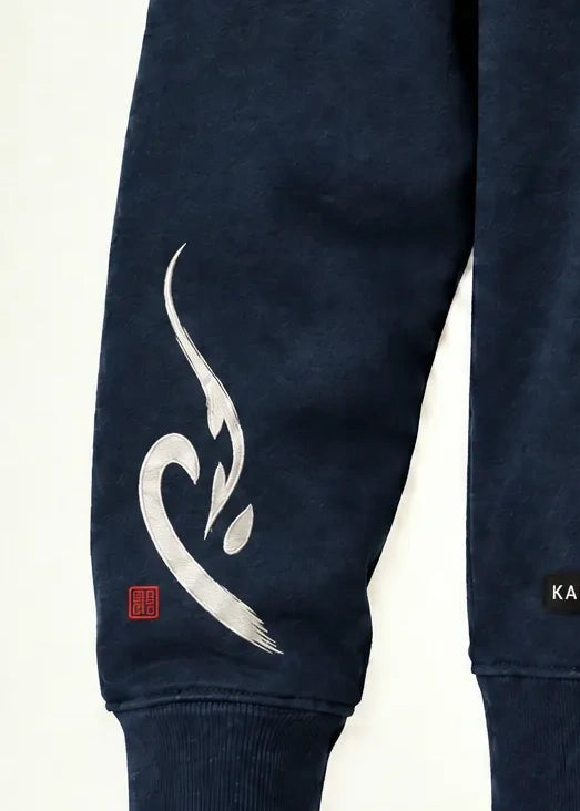 SHIN women's sweatshirt — Sleeve detail